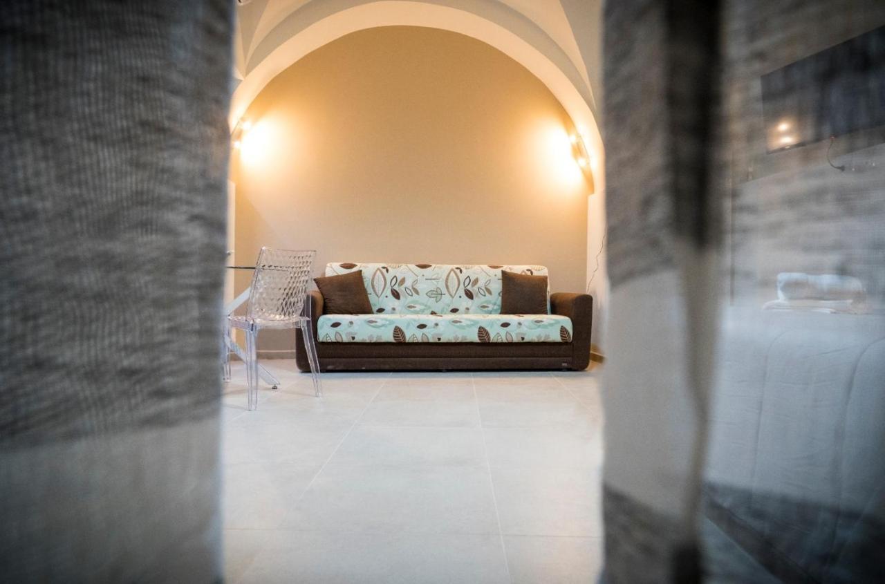 Ad Un Passo Dal Centro Apartment คาตาเนีย ภายนอก รูปภาพ