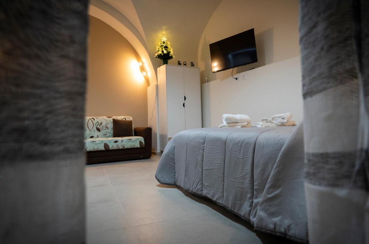 Ad Un Passo Dal Centro Apartment คาตาเนีย ภายนอก รูปภาพ
